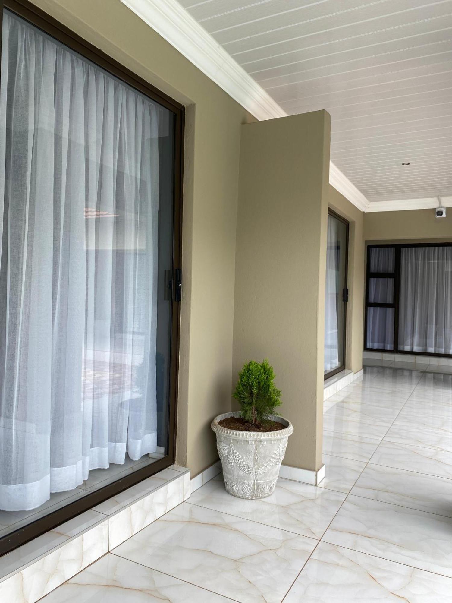 The Fine Line Lodge Pretoria Exterior photo