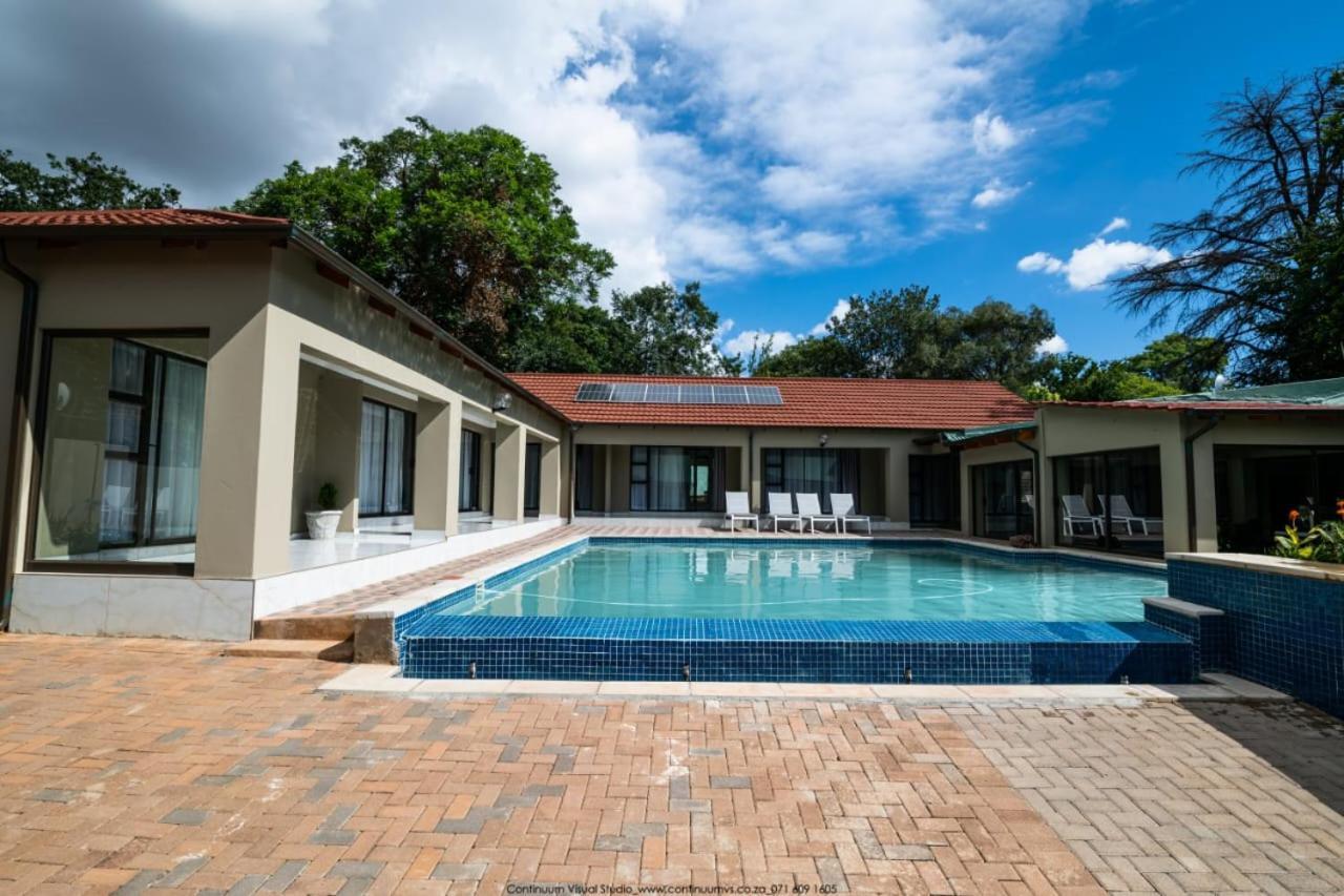 The Fine Line Lodge Pretoria Exterior photo